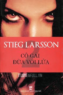 Cô Gái Đùa Với Lửa book cover